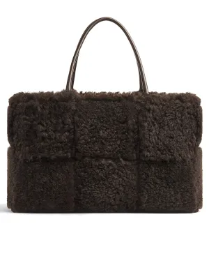 Arco Tote Bag in Fondant Shearling
