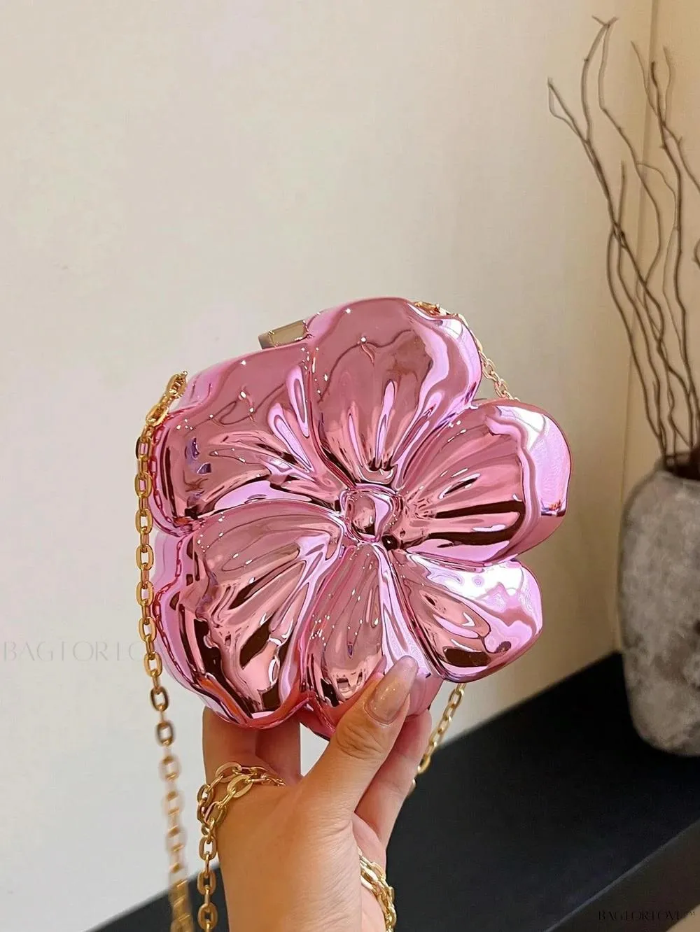 BagForLove - Charming Small Clutch Handbag for Dating and Shopping