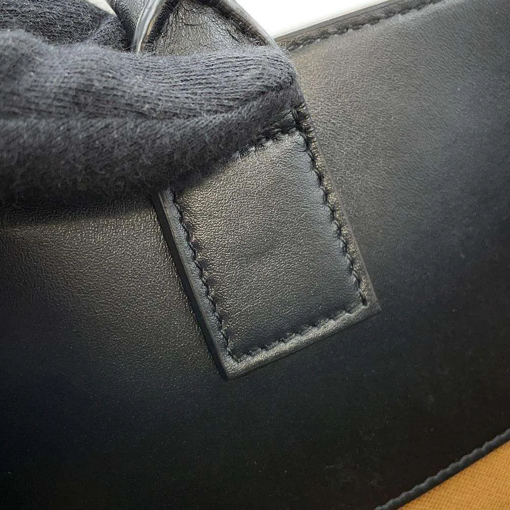 CELINE Triomphe Vertical Cabas Black/Brown191492CIM PVC Leather Size Large