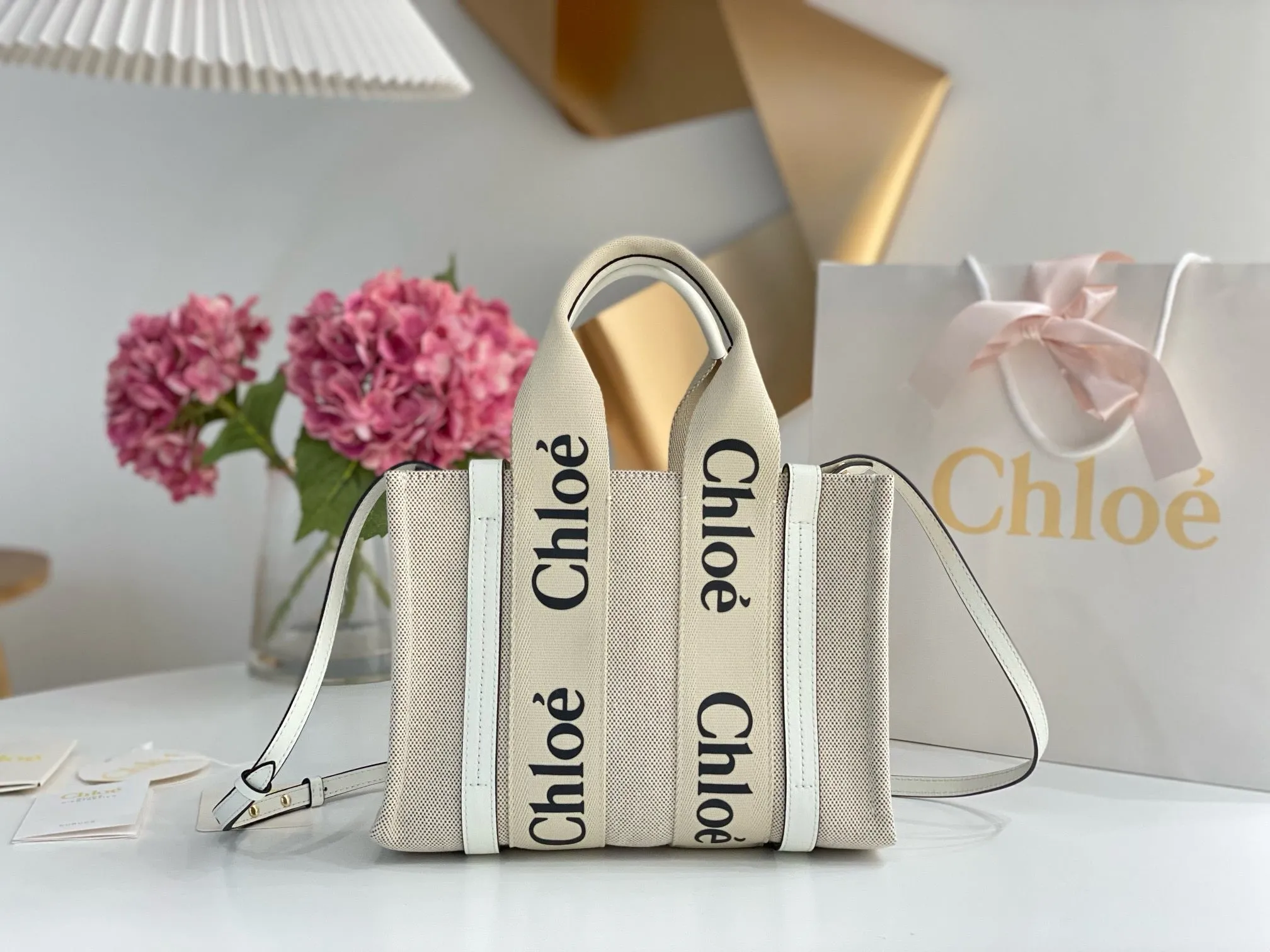 Ch1o Woody Tote Bag