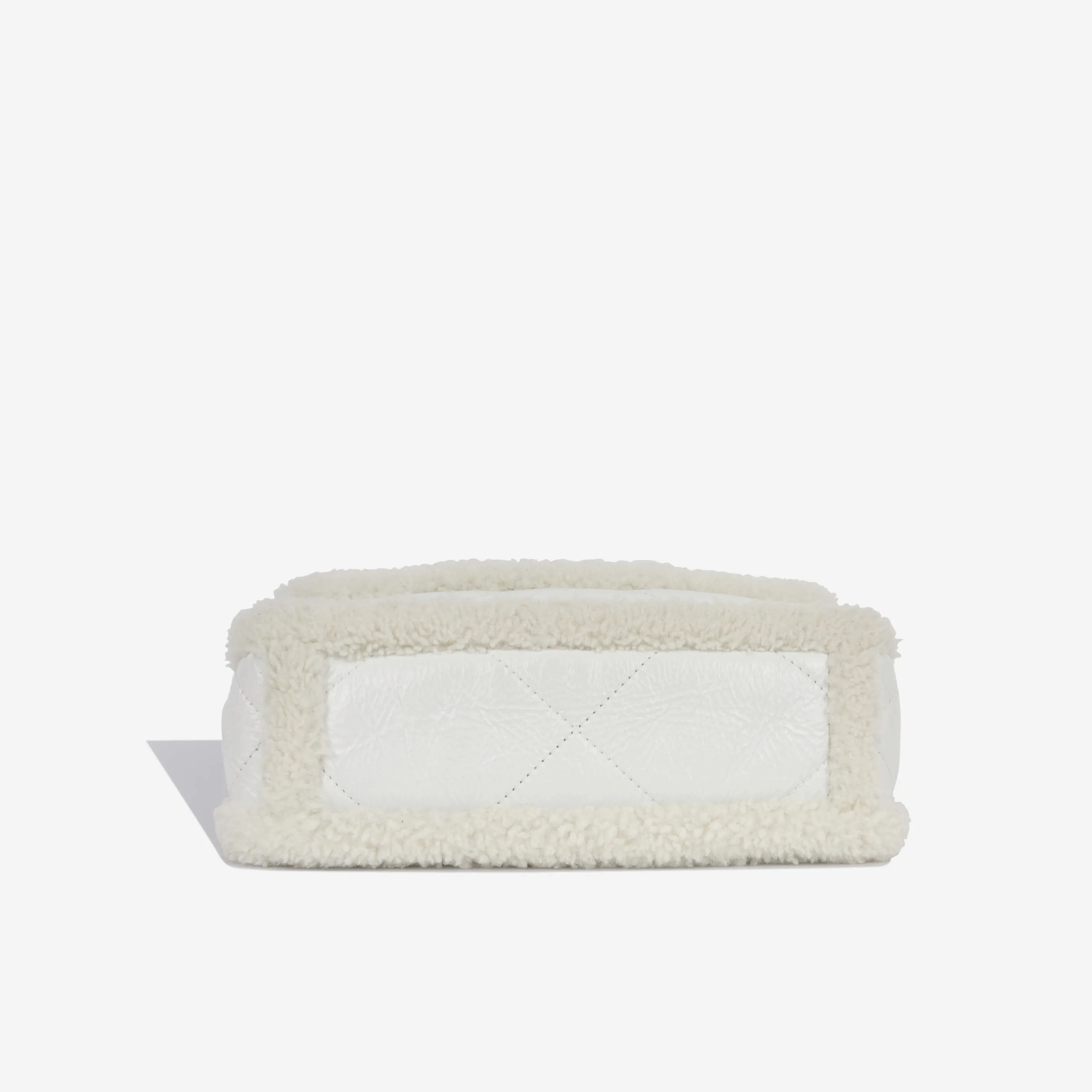 Chanel 19 - Shearling