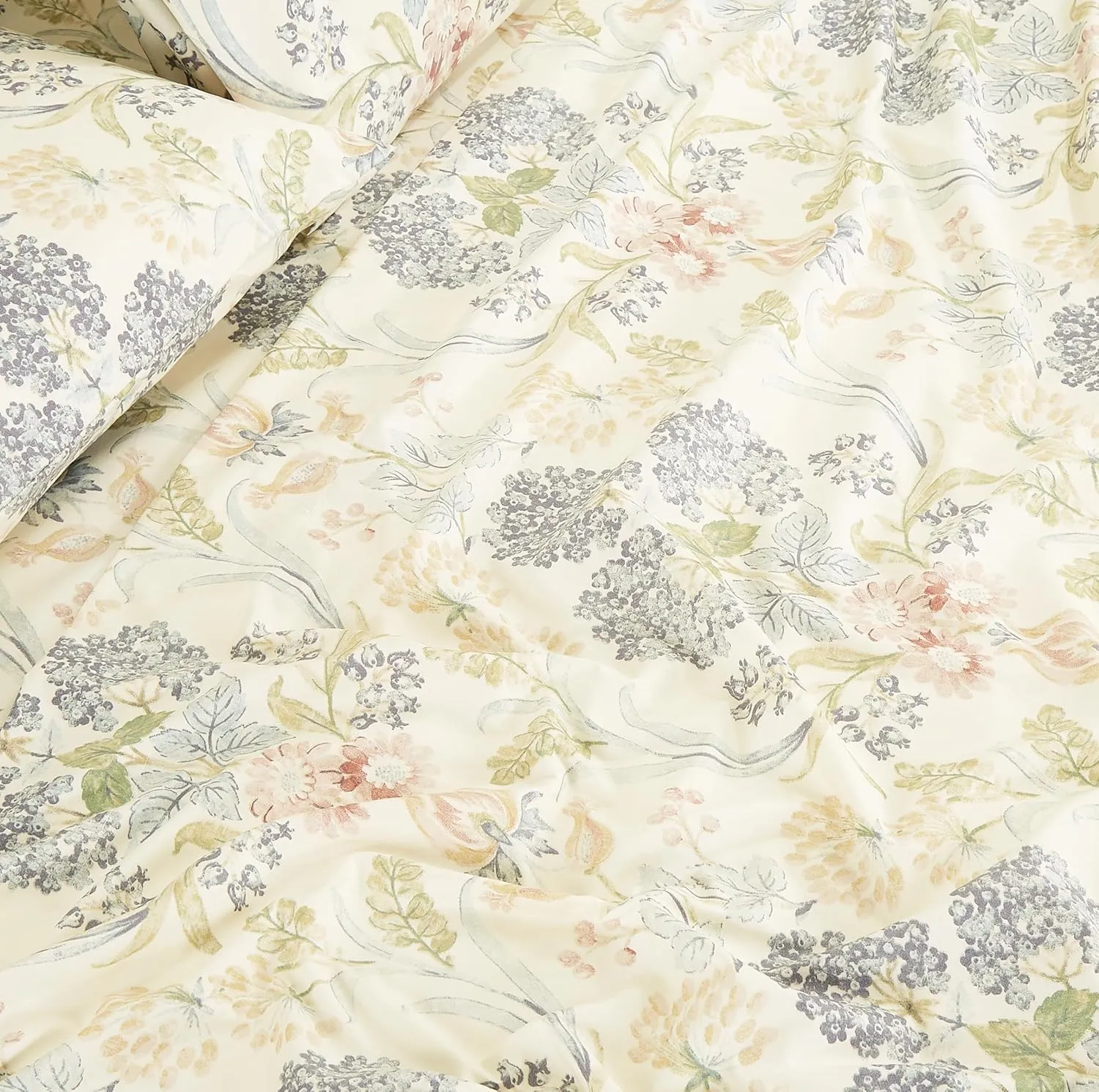 Chezmoi Collection Alyssa 4-Piece Floral Medallion Garden Bed Sheet Set - Multicolor Blue Green Red Yellow White Printed Microfiber 14-Inches Deep Pocket Sheets & Pillowcases Set, King