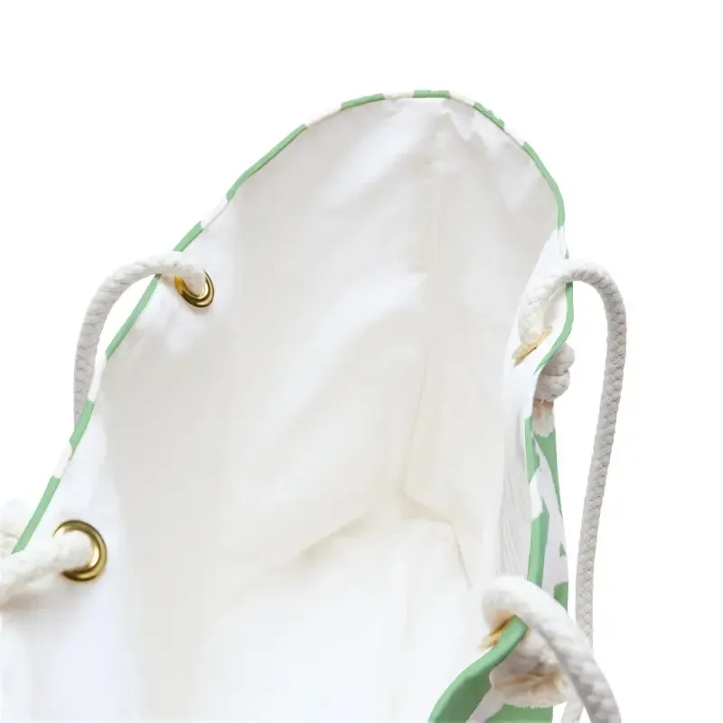 Chic Oversized Polyester Weekender Bag for Trendsetters