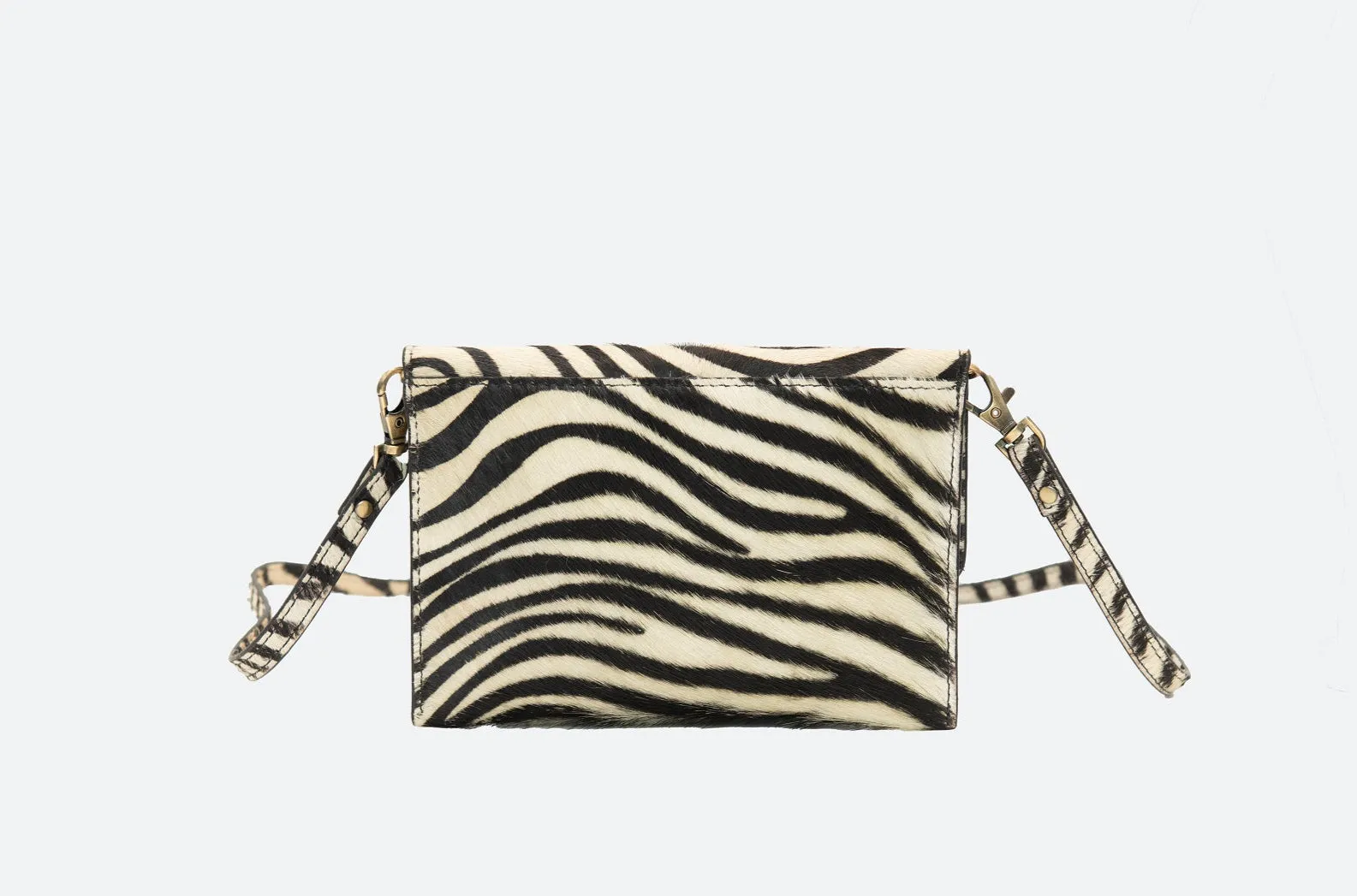 Crossbody Stella Animal Fun and Faux Unique Clutch Flirty The On-demand assistance -