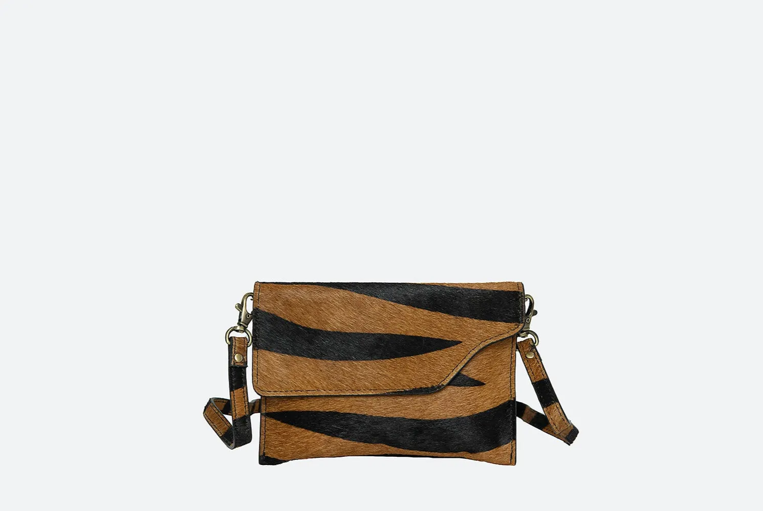 Crossbody Stella Animal Fun and Faux Unique Clutch Flirty The On-demand assistance -