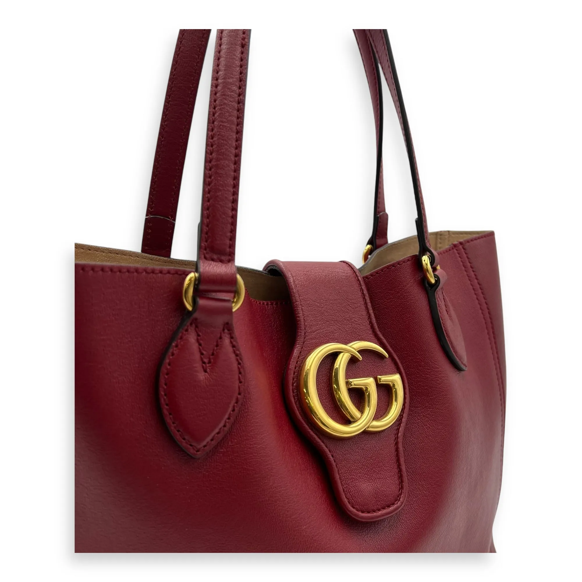 Dahlia Red Tote Bag in Calfskin, Gold hardware