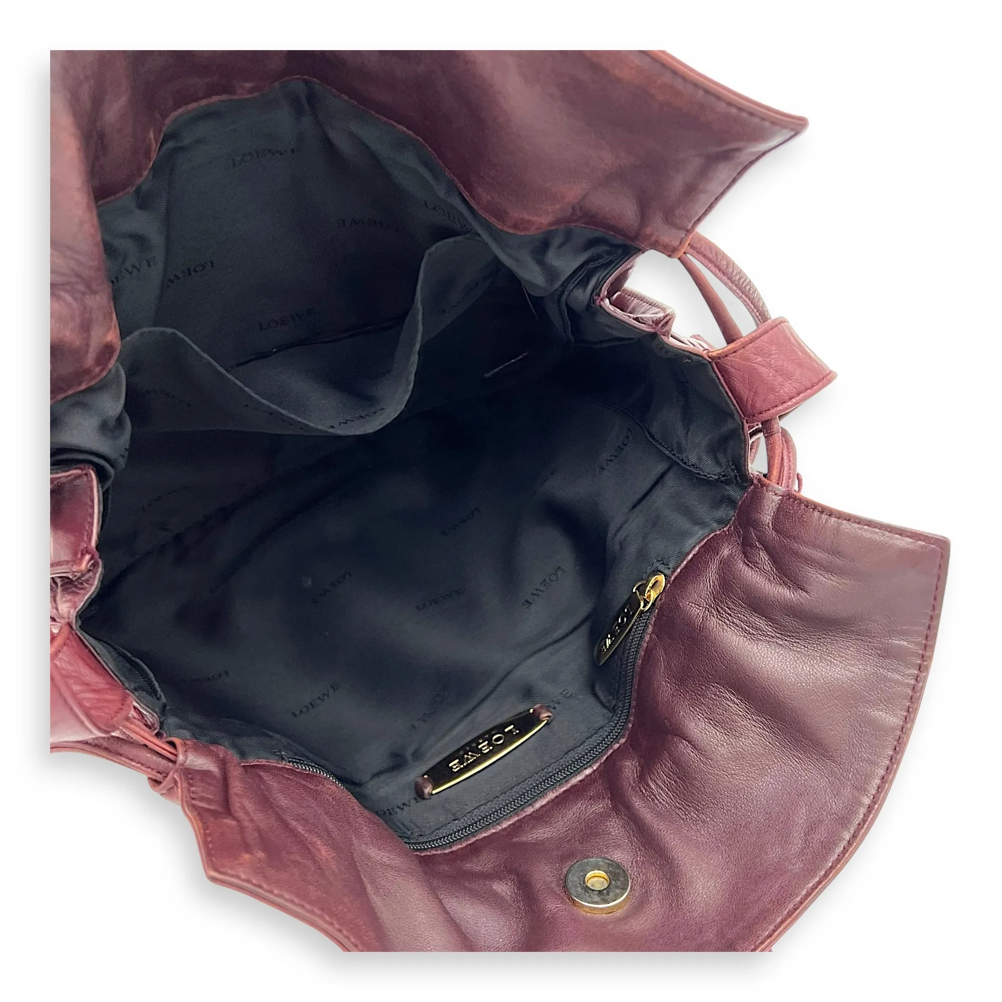 Flamenco Crossbody Bag Red in Calfskin, Silver hardware