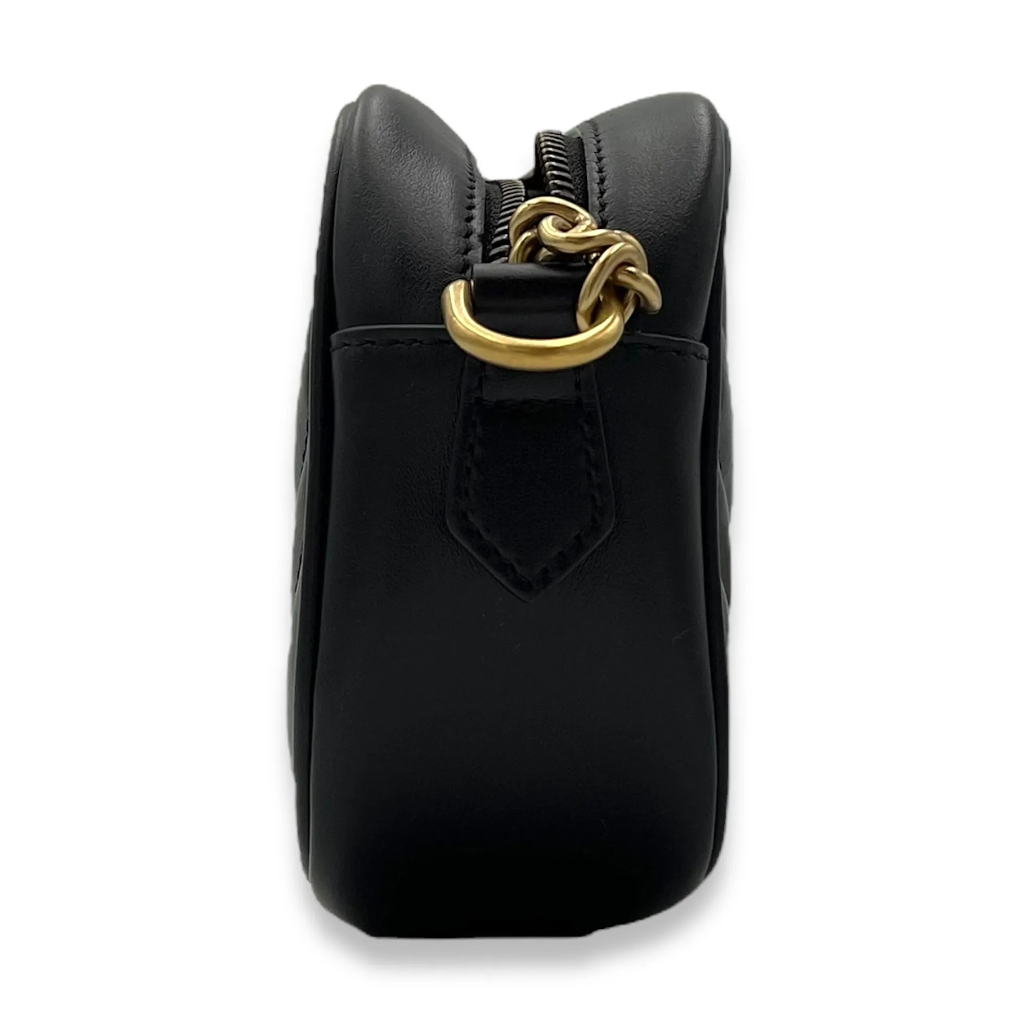 GG Marmont Crossbody Bag Small Black in Calfskin, Gold hardware