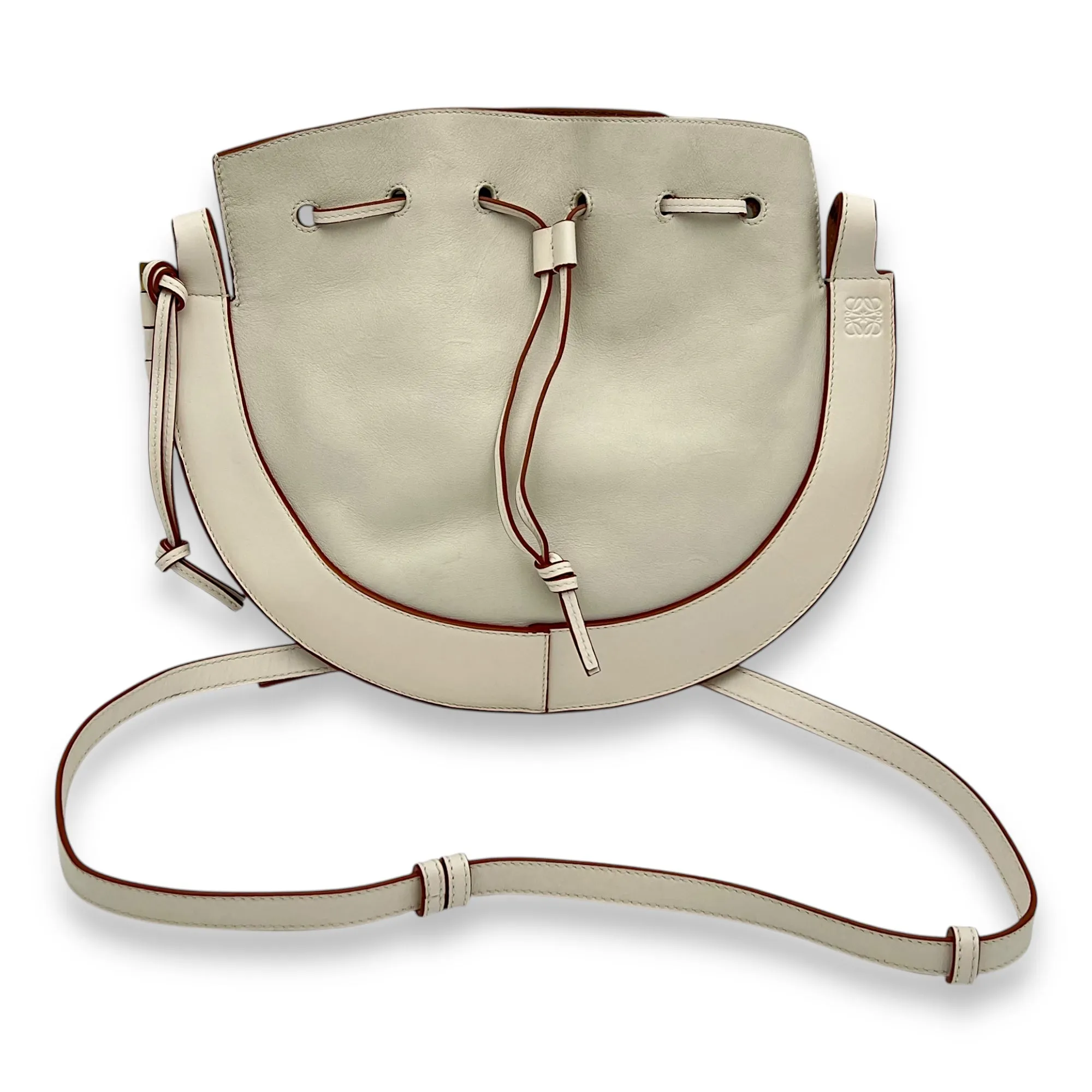 Horseshoe Crossbody Bag White in Calfskin, Gold hardware