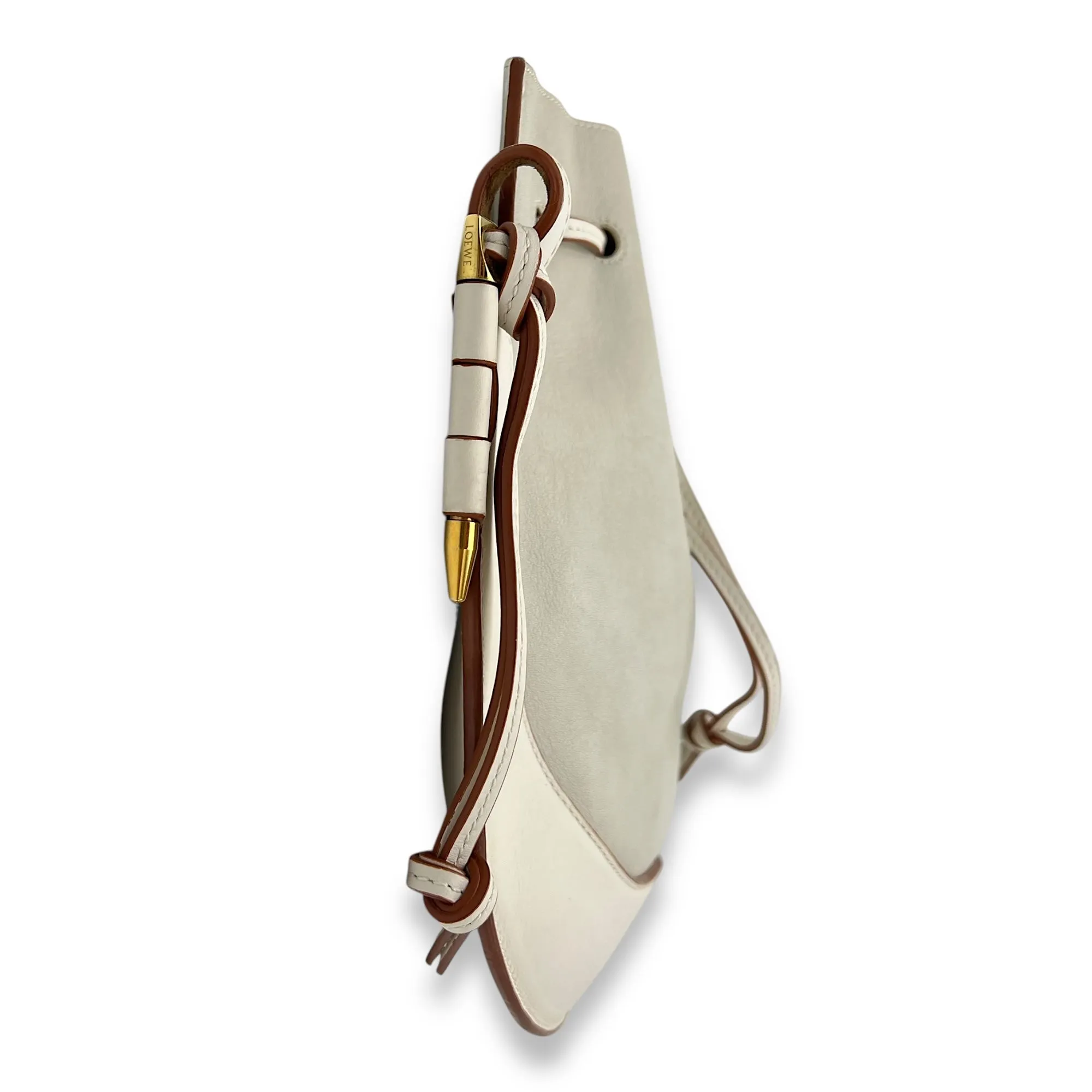 Horseshoe Crossbody Bag White in Calfskin, Gold hardware