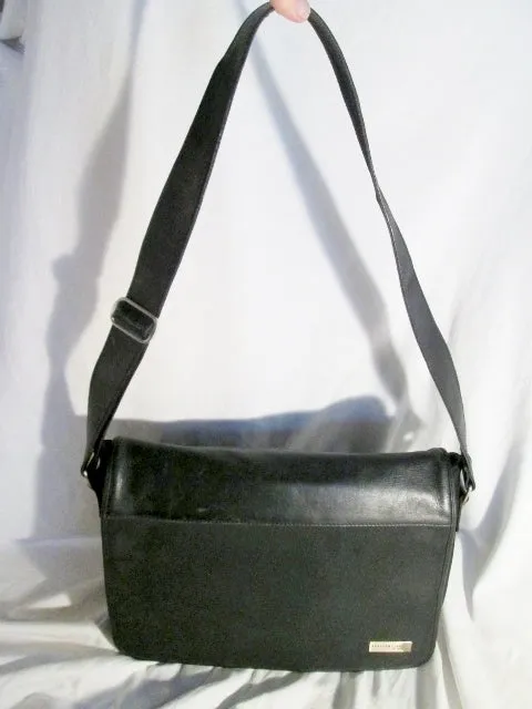 KENNETH COLE Shoulder Flap Bag Man Purse Messenger Crossbody Leather BLACK