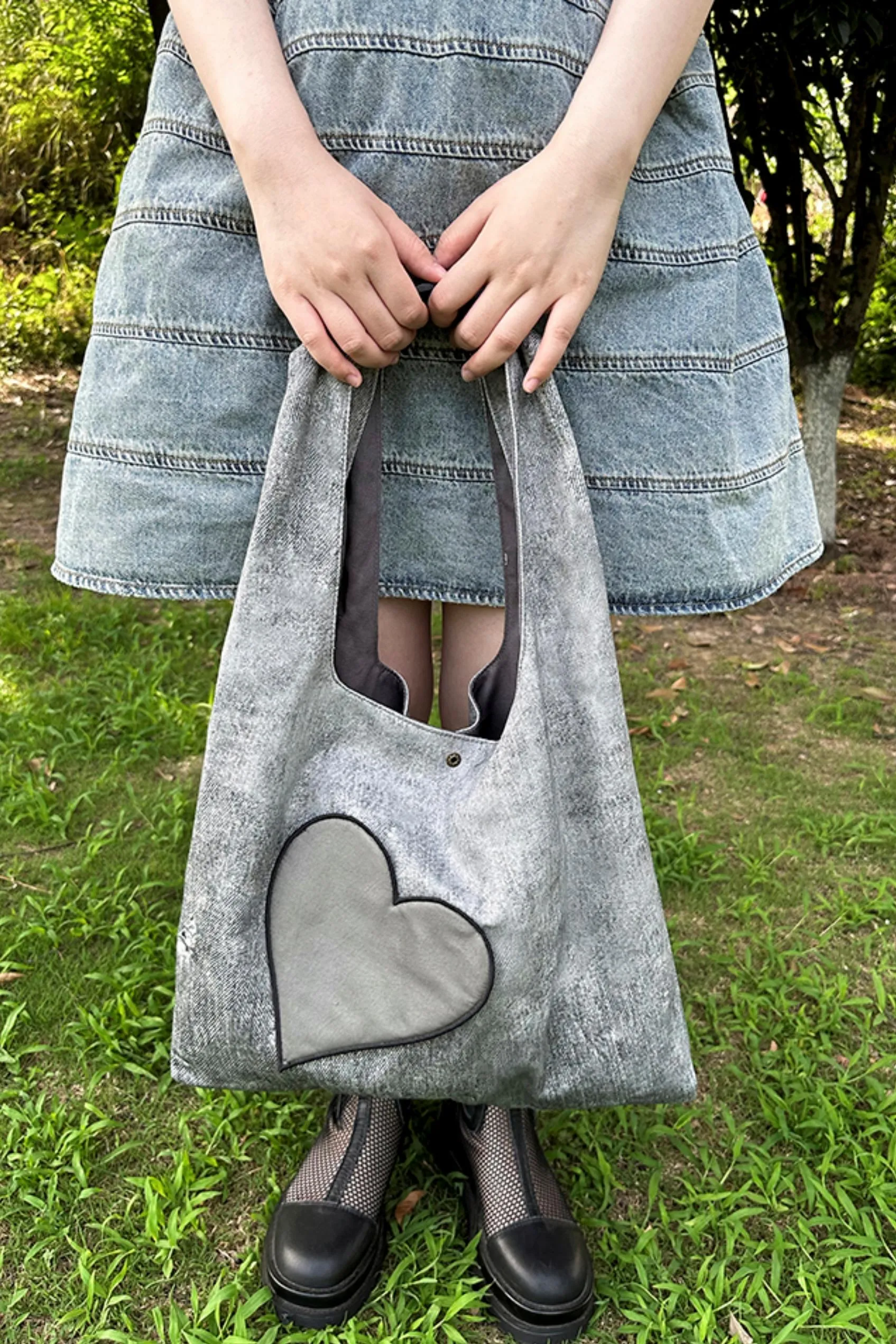 Retro Chic Tote Bag