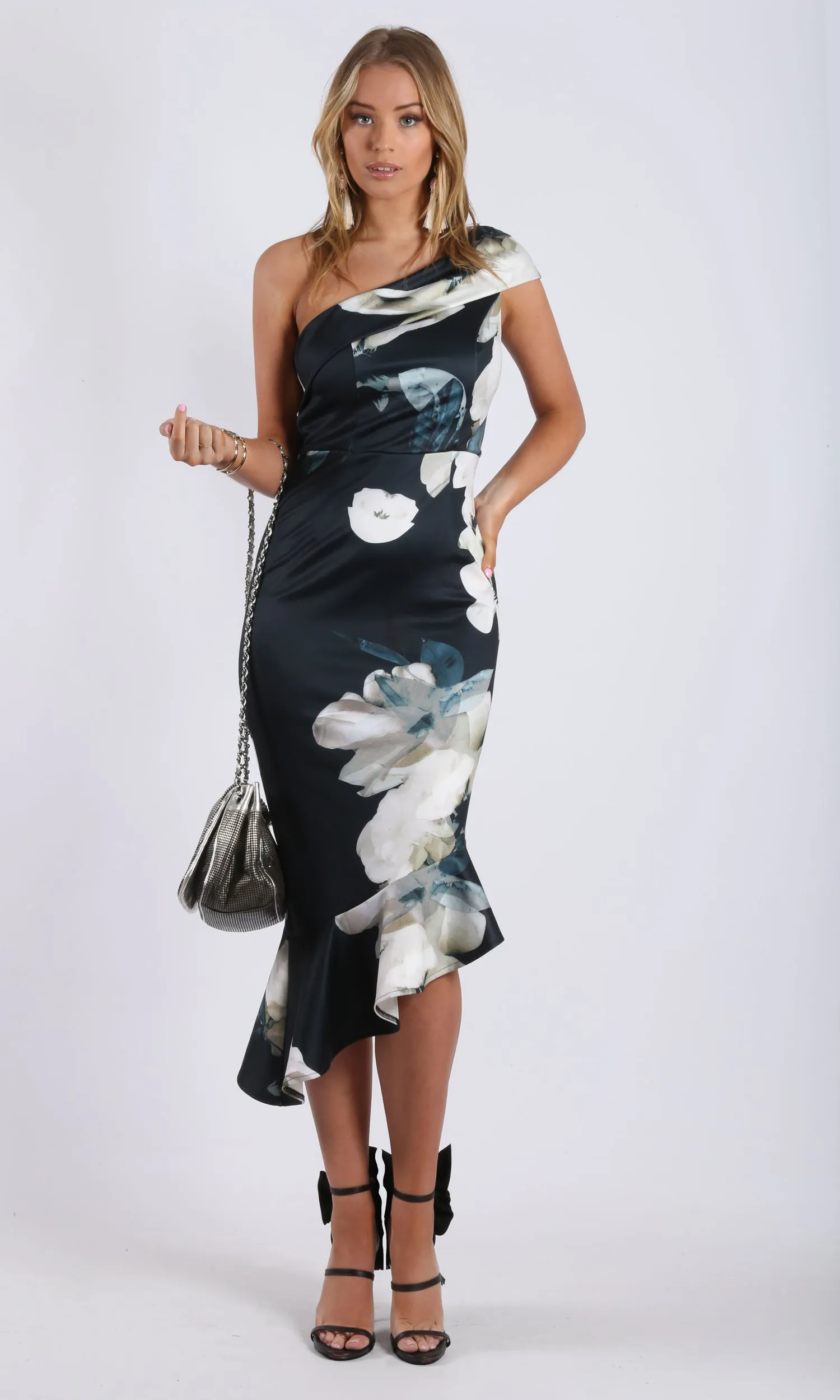 RV1023SS One Shoulder Asymmetrical Hem Print Dress (Pack)