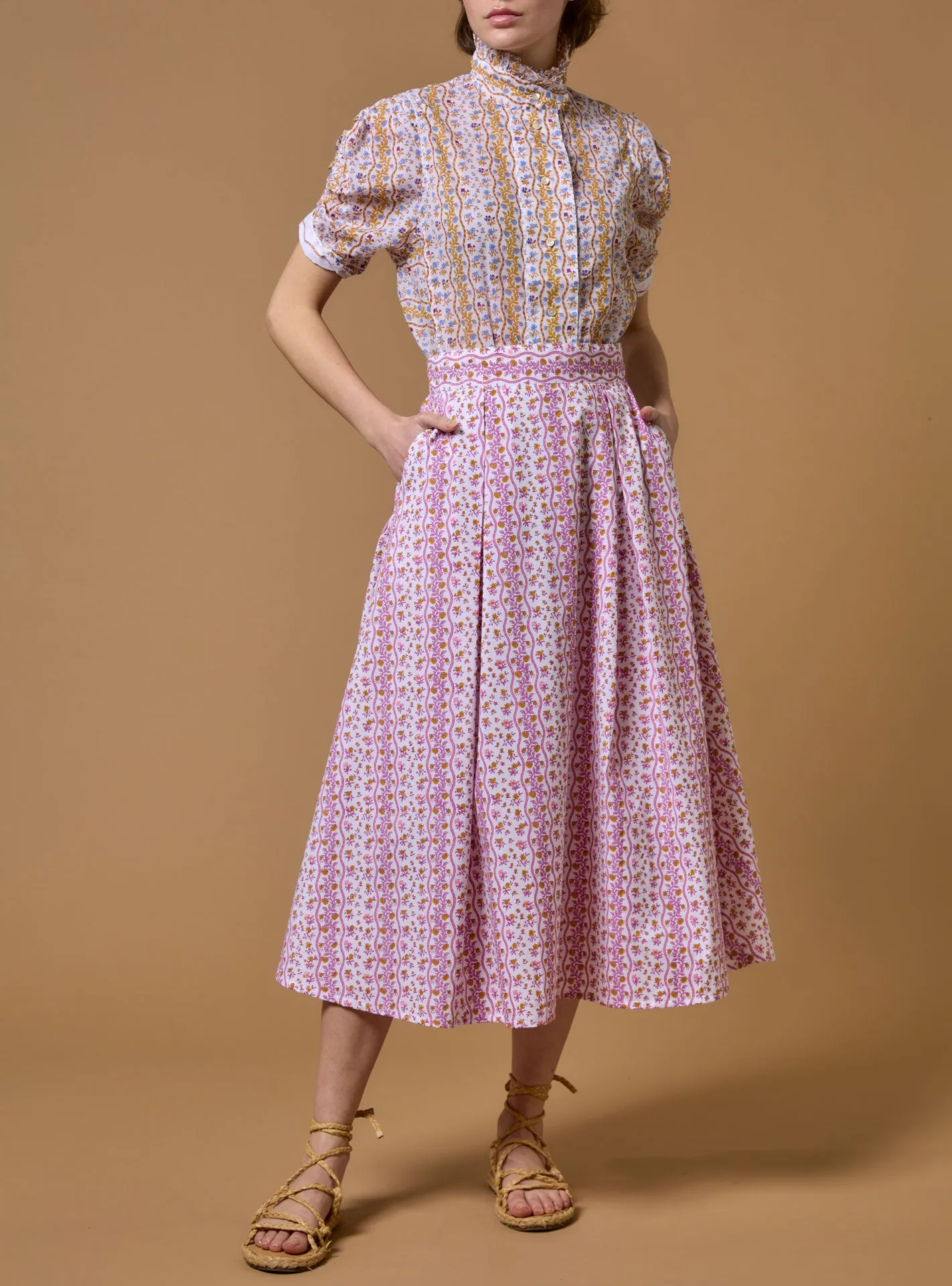 Vita Blouse - Liselund Print - Mustard / Bluebell